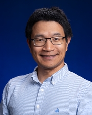 Peng Li  